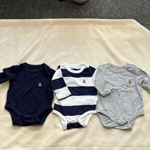 Baby Gap lot of three cotton long sleeve tops all Sz 0-3m and in EUC